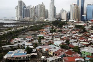 Nůžky příjmů i bohatství se dál rozevírají. A stále rychleji